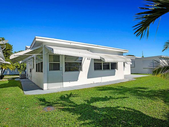 812 SW 5th Avenue, Boynton Beach FL 33426