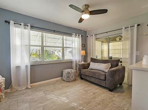 812 SW 5th Avenue, Boynton Beach FL 33426