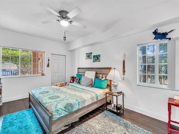 2015 SE 10th Ave 101, Fort Lauderdale FL 33316