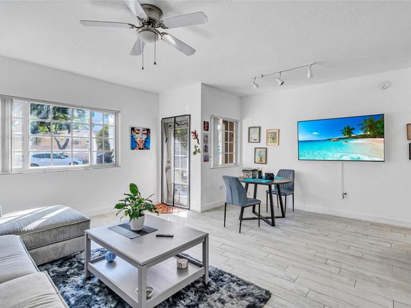 2015 SE 10th Ave 101, Fort Lauderdale FL 33316