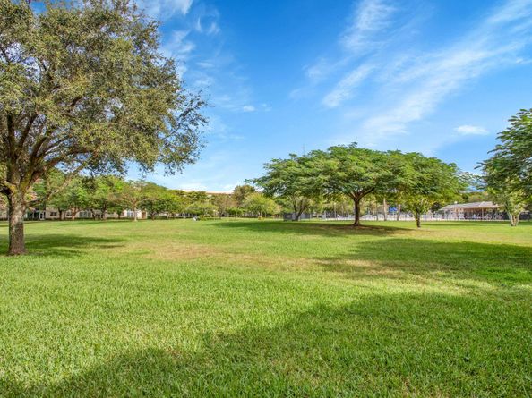 1602 Abaco Dr K1, Coconut Creek FL 33066