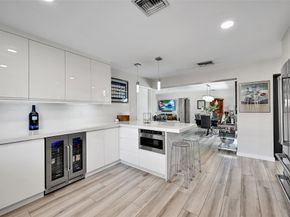 5281 NE 19th Ave, Fort Lauderdale FL 33308