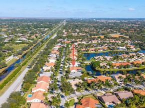 560 NW 110th Ave, Plantation FL 33324