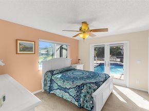 560 NW 110th Ave, Plantation FL 33324