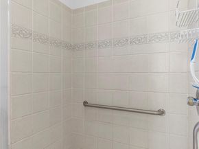 560 NW 110th Ave, Plantation FL 33324