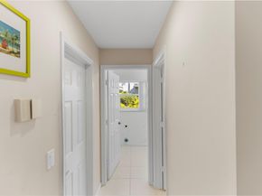 560 NW 110th Ave, Plantation FL 33324