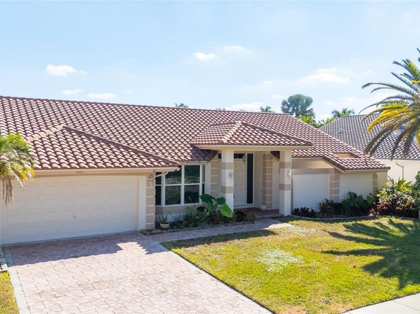 560 NW 110th Ave, Plantation FL 33324