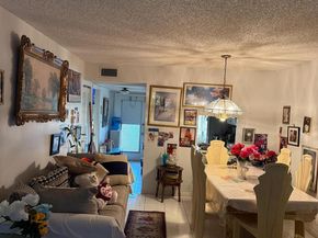 130 Lake Meryl Drive 126, West Palm Beach FL 33411