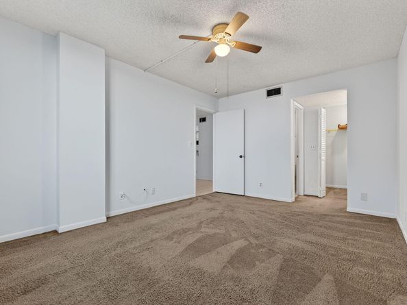 3215 Riverside Drive C402, Coral Springs FL 33065