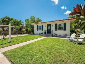 1534 Van Buren St, Hollywood FL 33020