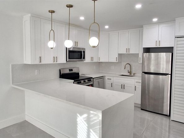 1534 Van Buren St, Hollywood FL 33020