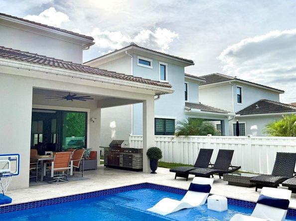 8655 NW 39th Court, Coral Springs FL 33065