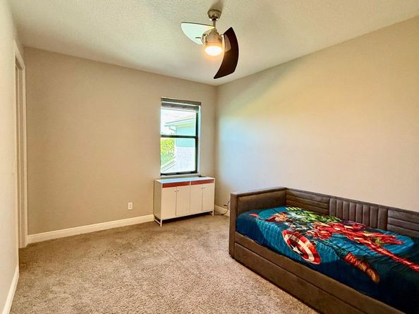 8655 NW 39th Court, Coral Springs FL 33065