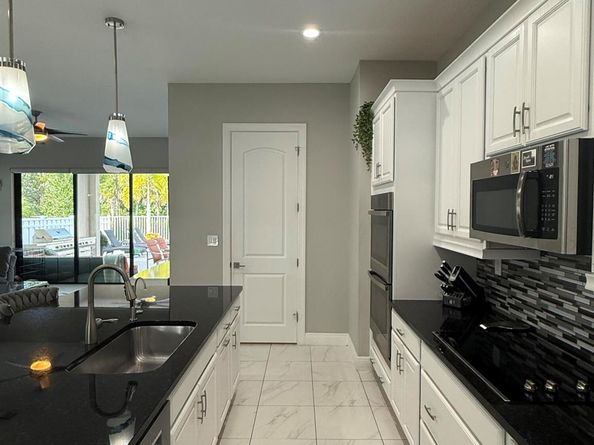 8655 NW 39th Court, Coral Springs FL 33065