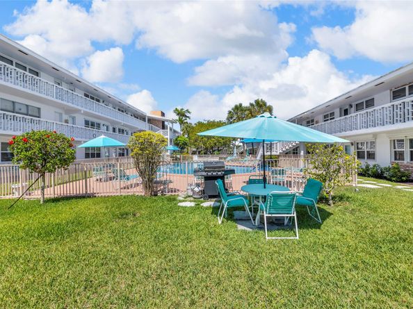 238 Hibiscus Ave 119, Lauderdale By The Sea FL 33308