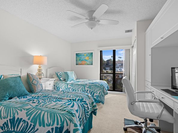 6735 Canary Palm Circle, Boca Raton FL 33433