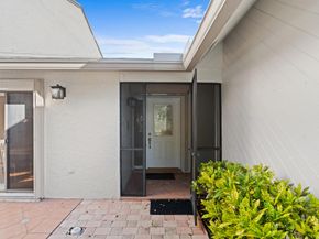 6735 Canary Palm Circle, Boca Raton FL 33433