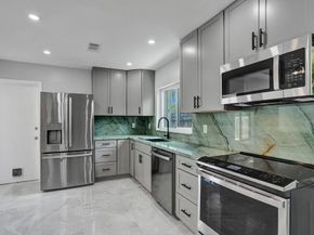 1424 Adams St, Hollywood FL 33020