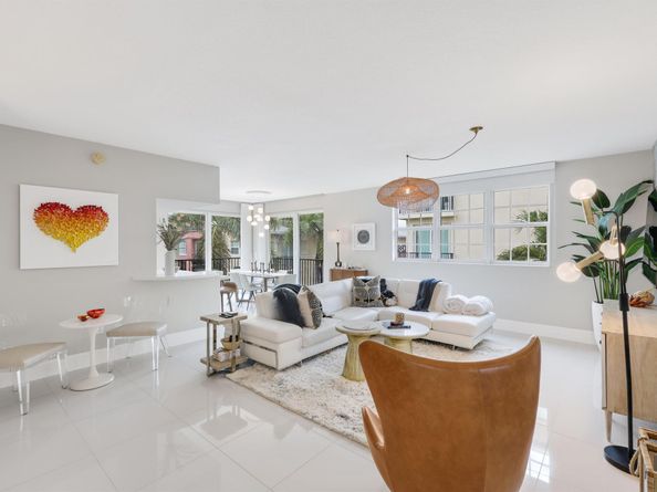 235 NE 1st Street 411, Delray Beach FL 33444