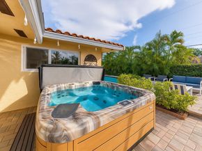 1248 SE 8th Street, Deerfield Beach FL 33441