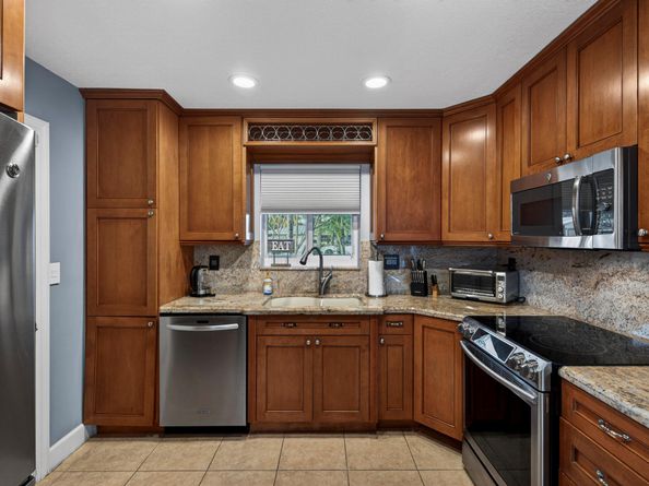 1248 SE 8th Street, Deerfield Beach FL 33441