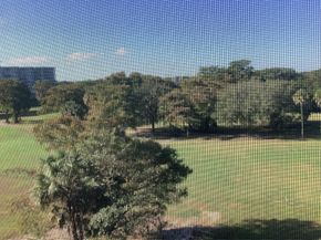 575 Oaks Ln 608, Pompano Beach FL 33069