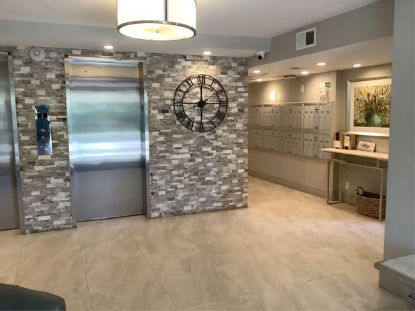 575 Oaks Ln 608, Pompano Beach FL 33069