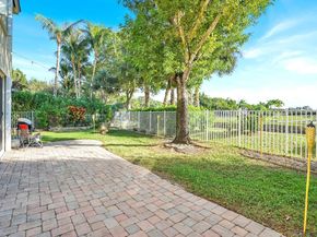 130 Canterbury Place, Royal Palm Beach FL 33414