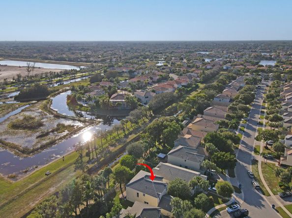 130 Canterbury Place, Royal Palm Beach FL 33414