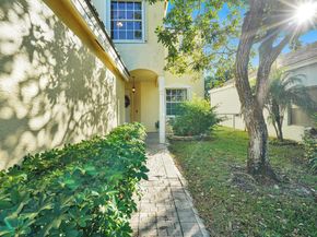 130 Canterbury Place, Royal Palm Beach FL 33414