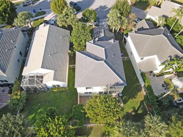 130 Canterbury Place, Royal Palm Beach FL 33414