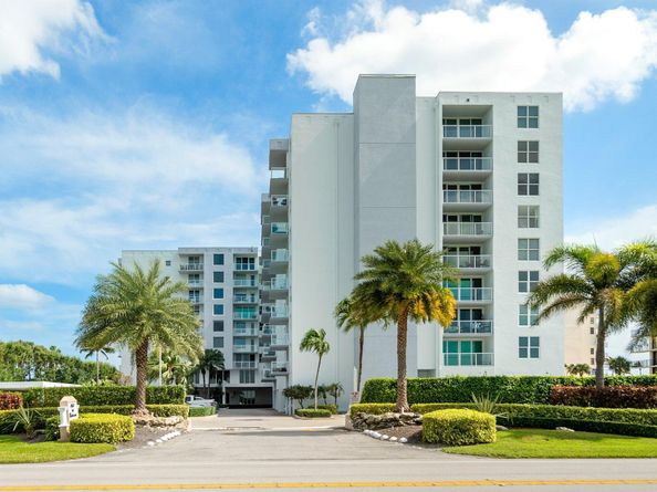 3450 S Ocean Boulevard 111, Palm Beach FL 33480