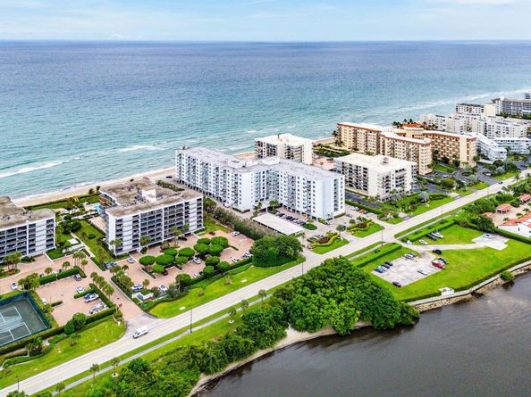 3450 S Ocean Boulevard 111, Palm Beach FL 33480