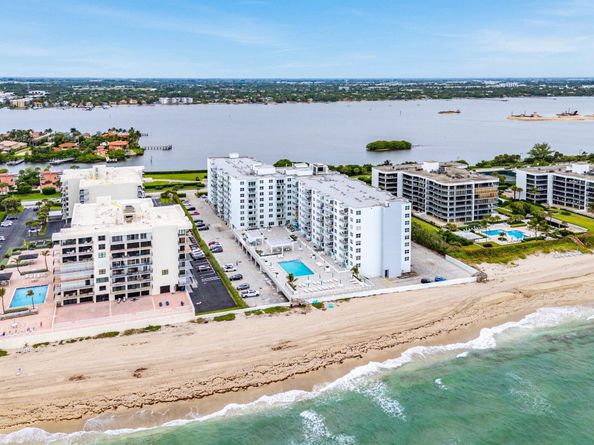 3450 S Ocean Boulevard 111, Palm Beach FL 33480