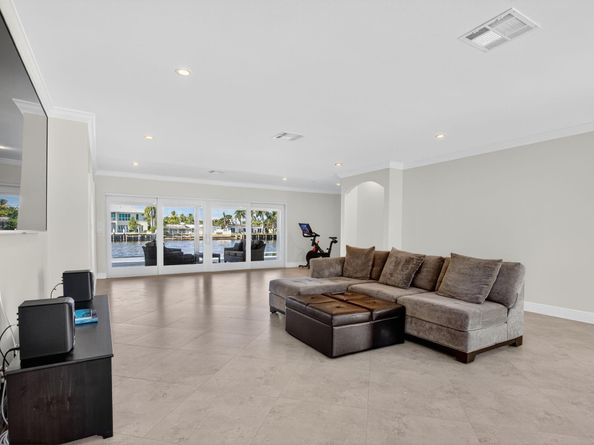 1921 W Terra Mar Drive, Lauderdale By The Sea FL 33062