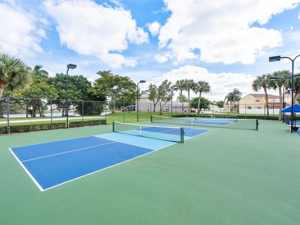 3527 Chesapeake Cir, Boynton Beach FL 33436