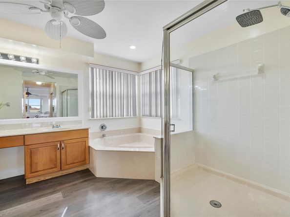 3527 Chesapeake Cir, Boynton Beach FL 33436