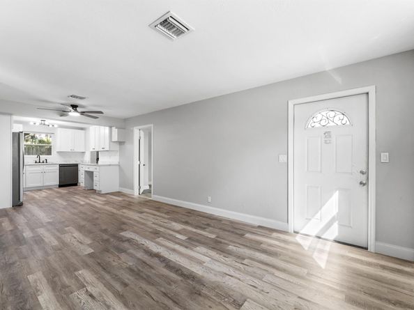 4903 Pinewood Avenue, West Palm Beach FL 33407