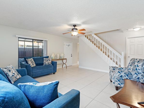 219 San Remo Blvd 219, North Lauderdale FL 33068