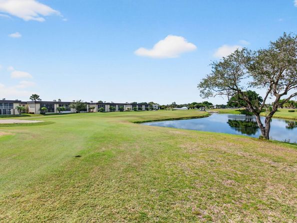 986 Normandy U, Delray Beach FL 33484