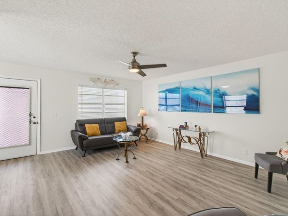 986 Normandy U, Delray Beach FL 33484