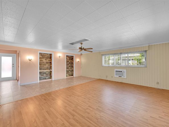 4521 Sea Grape Dr, Lauderdale By The Sea FL 33308