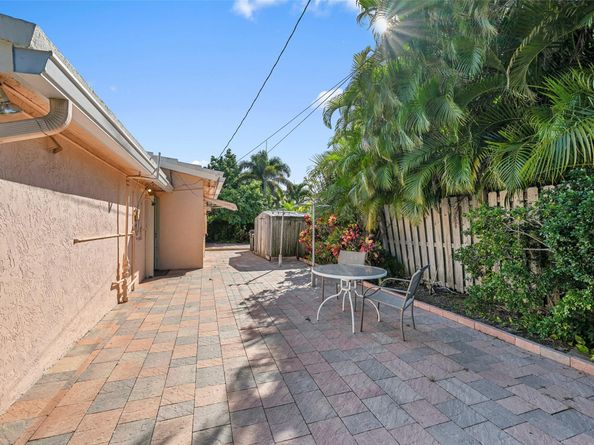 4521 Sea Grape Dr, Lauderdale By The Sea FL 33308