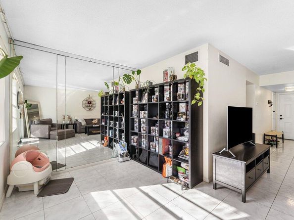 5701 NW 2nd Avenue 105, Boca Raton FL 33487