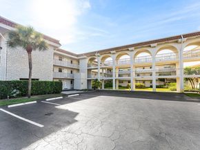 5701 NW 2nd Avenue 105, Boca Raton FL 33487