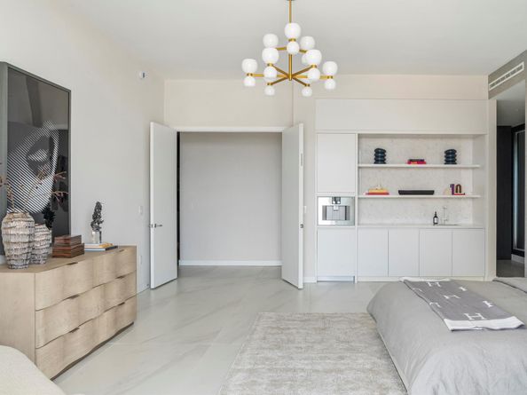 220 SE Mizner Boulevard Ph4, Boca Raton FL 33432