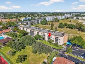 5260 NW 2nd Ave 402, Boca Raton FL 33487