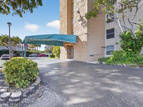 5260 NW 2nd Ave 402, Boca Raton FL 33487