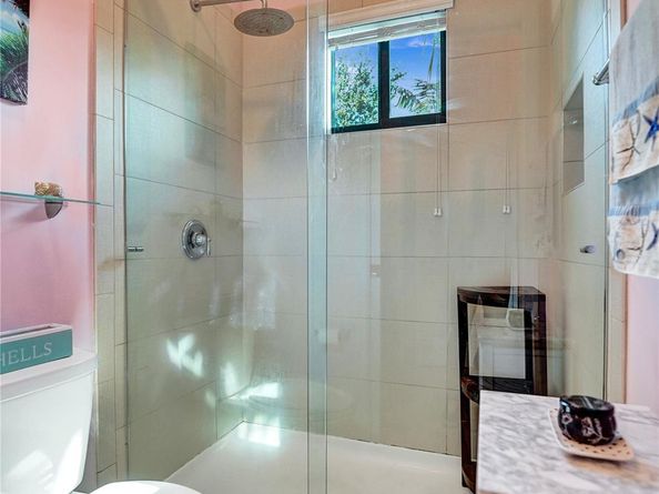 4228 N Dixie Hwy 106, Oakland Park FL 33334