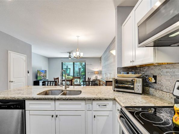 4228 N Dixie Hwy 106, Oakland Park FL 33334